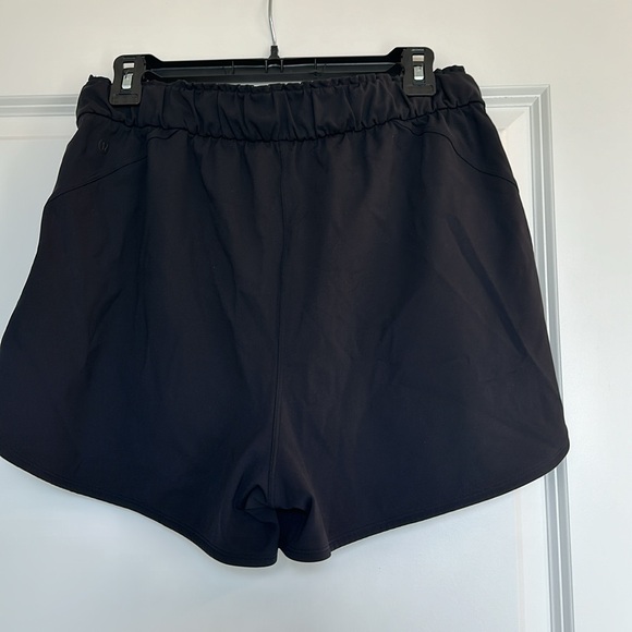 Lululemon Black drawstring shorts size 10. - Picture 5 of 7